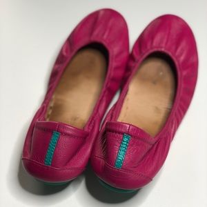 Hot pink/fascia Tieks